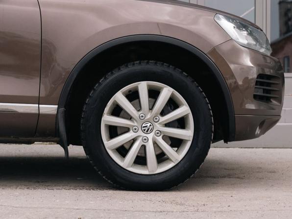 Volkswagen Touareg II с пробегом 2012 года, цена 1 700 000 рублей, 293877 км, внедорожник, Автокод Объявления