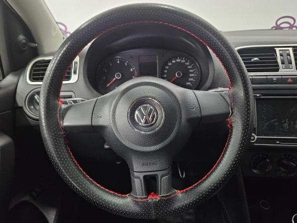 Volkswagen Polo V с пробегом 2013 года, цена 636 000 рублей, 135733 км, седан, Автокод Объявления