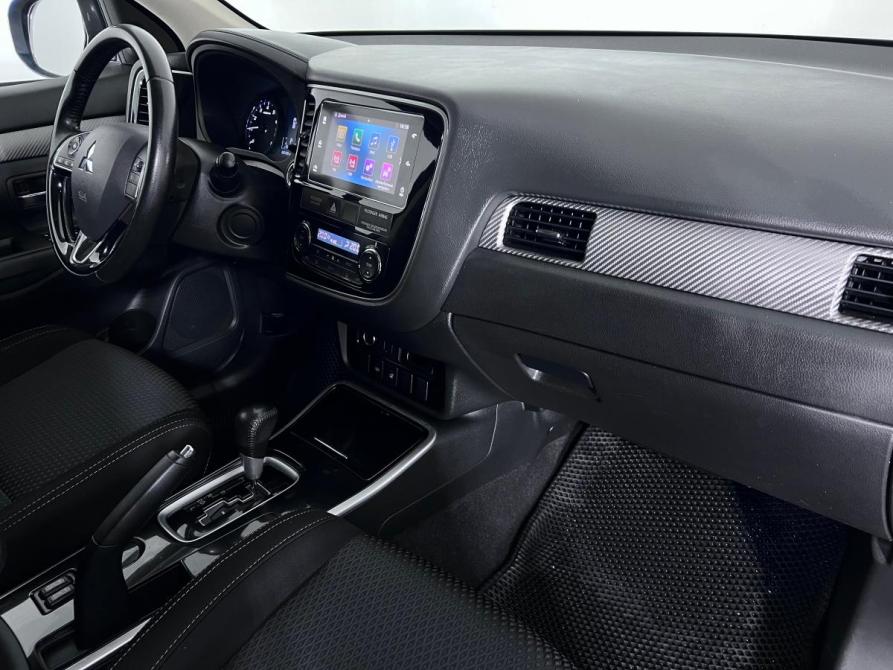Mitsubishi Outlander III Рестайлинг 3 Ростов-на-Дону  - изображение 17