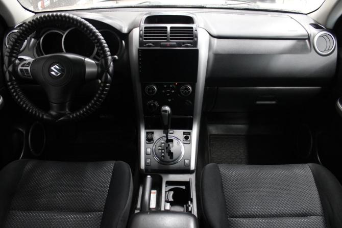 Suzuki Grand Vitara II с пробегом 2006 года, цена 823 000 рублей, 257080 км, внедорожник, Автокод Объявления