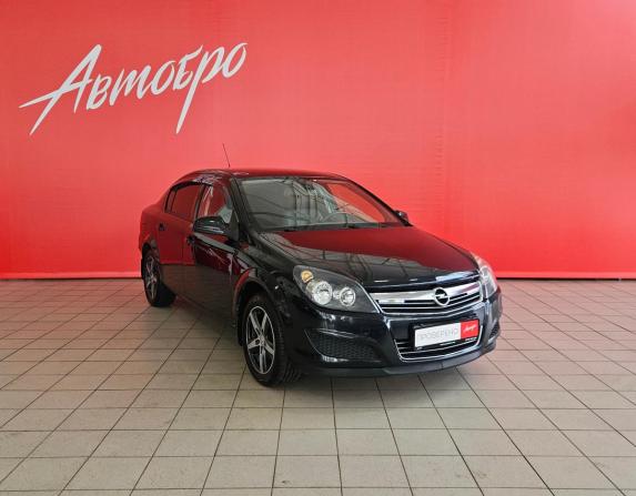 Opel Astra H Рестайлинг с пробегом 2014 года, цена 749 000 рублей, 109663 км, седан, Автокод Объявления