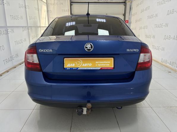 Skoda Rapid I с пробегом 2017 года, цена 1 025 000 рублей, 161000 км, лифтбек, Автокод Объявления
