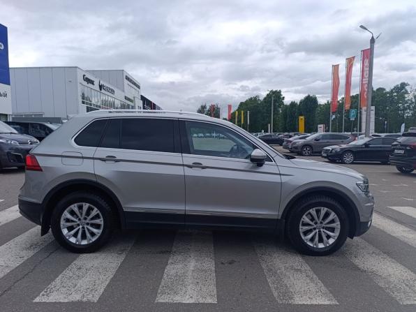 Volkswagen Tiguan II с пробегом 2017 года, цена 2 420 000 рублей, 118044 км, внедорожник, Автокод Объявления