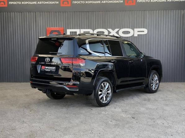 Toyota Land Cruiser 300 Series с пробегом 2021 года, цена 10 987 000 рублей, 64929 км, внедорожник, Автокод Объявления