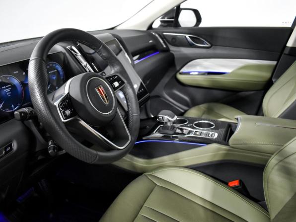 Hongqi HS3 с пробегом 2024 года, цена 3 065 000 рублей, 2716 км, внедорожник, Автокод Объявления