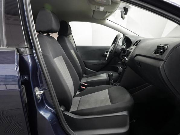 Volkswagen Polo V с пробегом 2014 года, цена 844 000 рублей, 62000 км, седан, Автокод Объявления