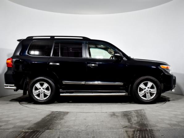 Toyota Land Cruiser 200 Series Рестайлинг 1 с пробегом 2012 года, цена 3 049 000 рублей, 317237 км, внедорожник, Автокод Объявления