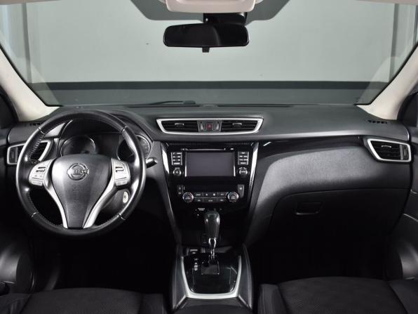 Nissan Qashqai II с пробегом 2018 года, цена 1 749 999 рублей, 188126 км, внедорожник, Автокод Объявления