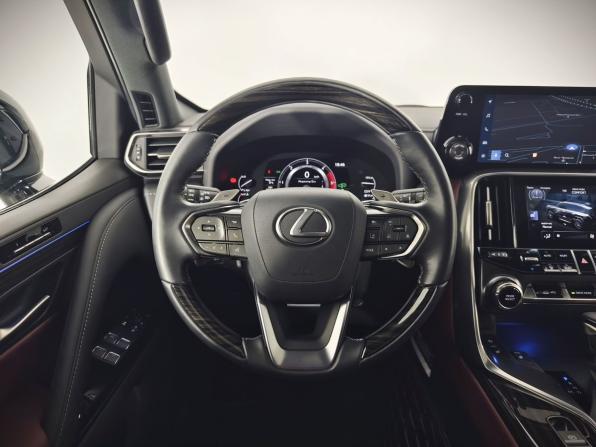 Lexus LX IV с пробегом 2025 года, цена 16 800 000 рублей, 8394 км, внедорожник, Автокод Объявления