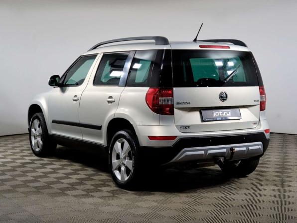 Skoda Yeti I Рестайлинг с пробегом 2015 года, цена 1 098 000 рублей, 214122 км, внедорожник, Автокод Объявления