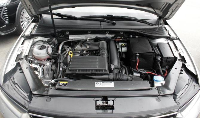Volkswagen Passat B8 с пробегом 2016 года, цена 1 800 000 рублей, 84187 км, универсал, Автокод Объявления