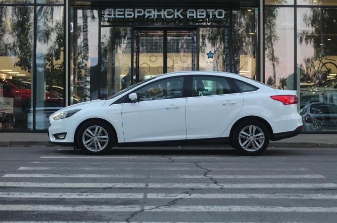 Ford Focus III Рестайлинг с пробегом 2018 года, цена 1 245 000 рублей, 177700 км, седан, Автокод Объявления