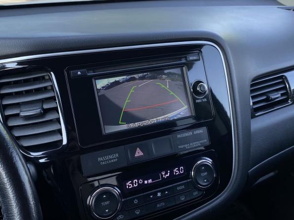 Mitsubishi Outlander III Рестайлинг 2 с пробегом 2015 года, цена 1 729 000 рублей, 99954 км, внедорожник, Автокод Объявления