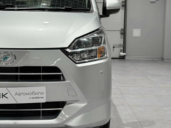 Daihatsu Mira e:S II с пробегом 2021 года, цена 832 602 рубля, 83593 км, хэтчбек, Автокод Объявления
