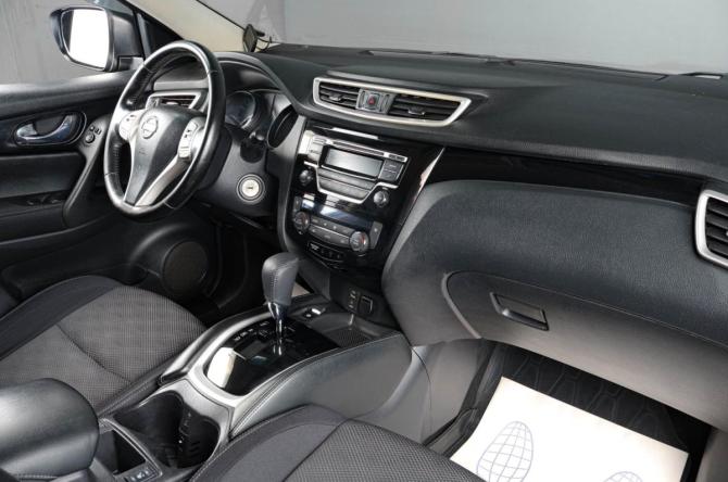 Nissan Qashqai II с пробегом 2017 года, цена 1 579 000 рублей, 125000 км, внедорожник, Автокод Объявления