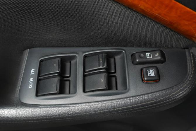 Toyota Avensis II Рестайлинг с пробегом 2007 года, цена 699 000 рублей, 340189 км, седан, Автокод Объявления