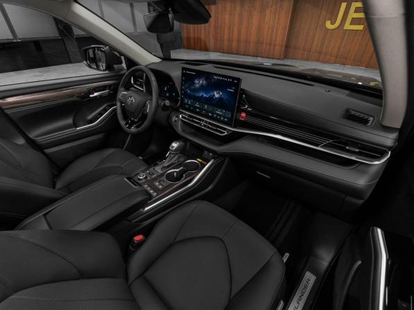 Toyota Highlander IV (XU70) с пробегом 2026 года, цена 5 400 000 рублей, 13 км, внедорожник, Автокод Объявления