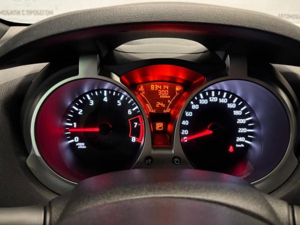 Nissan Juke I Рестайлинг с пробегом 2017 года, цена 1 449 000 рублей, 83250 км, внедорожник, Автокод Объявления