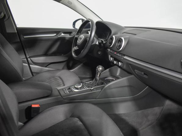 Audi A3 III (8V) с пробегом 2015 года, цена 1 420 000 рублей, 148513 км, седан, Автокод Объявления