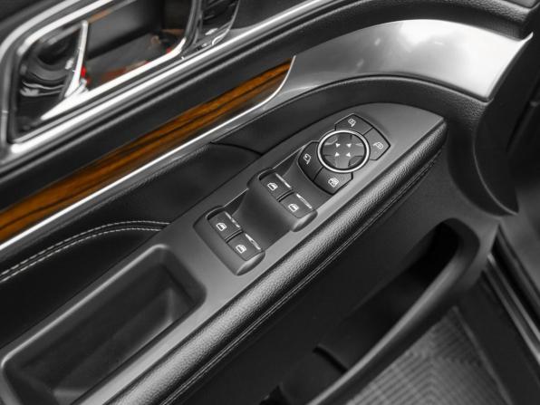 Ford Explorer V Рестайлинг 2 с пробегом 2019 года, цена 3 200 000 рублей, 137573 км, внедорожник, Автокод Объявления