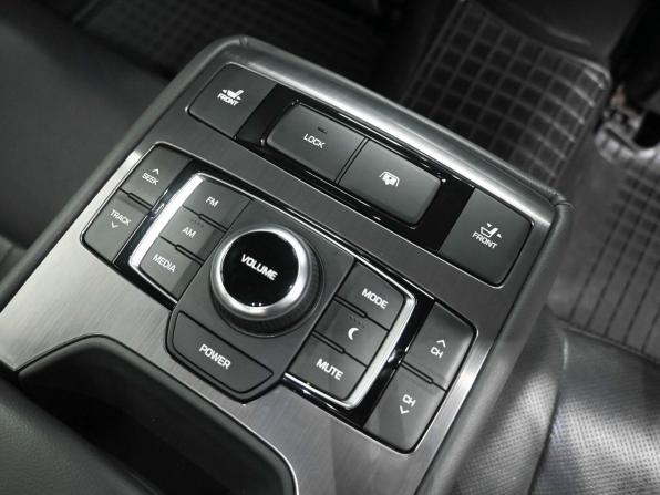 Genesis G80 I с пробегом 2019 года, цена 2 699 900 рублей, 71000 км, седан, Автокод Объявления