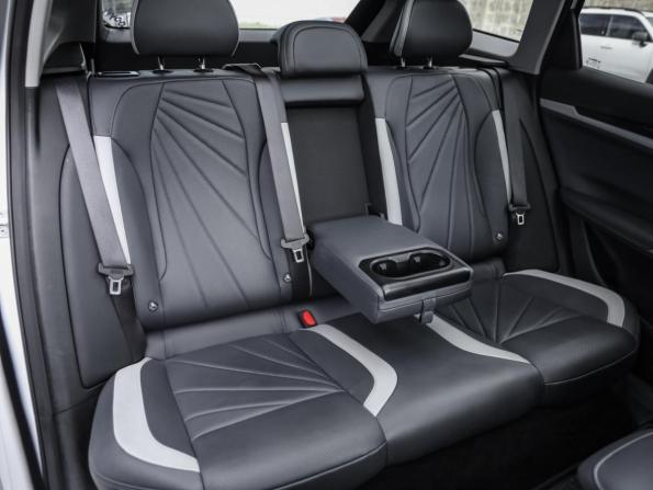 Geely Atlas II с пробегом 2024 года, цена 2 749 000 рублей, 27163 км, внедорожник, Автокод Объявления