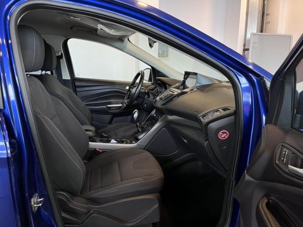Ford Kuga II с пробегом 2014 года, цена 1 350 000 рублей, 196469 км, внедорожник, Автокод Объявления