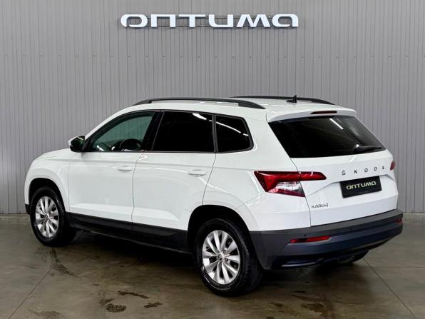 Skoda Karoq I с пробегом 2020 года, цена 2 397 000 рублей, 70377 км, внедорожник, Автокод Объявления