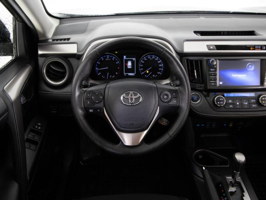 Toyota RAV4 IV (XA40) Рестайлинг Санкт-Петербург  - изображение 10