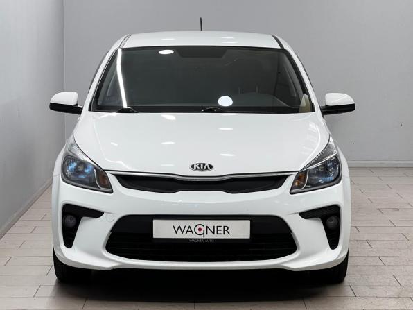 Kia Rio IV с пробегом 2019 года, цена 1 410 000 рублей, 92007 км, седан, Автокод Объявления