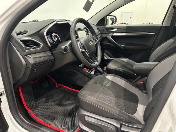 Lada (ВАЗ) Vesta I Рестайлинг (NG) с пробегом 2024 года, цена 1 249 000 рублей, 24643 км, седан, Автокод Объявления