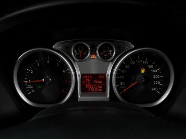 Ford Focus II Рестайлинг с пробегом 2009 года, цена 699 000 рублей, 109111 км, хэтчбек, Автокод Объявления