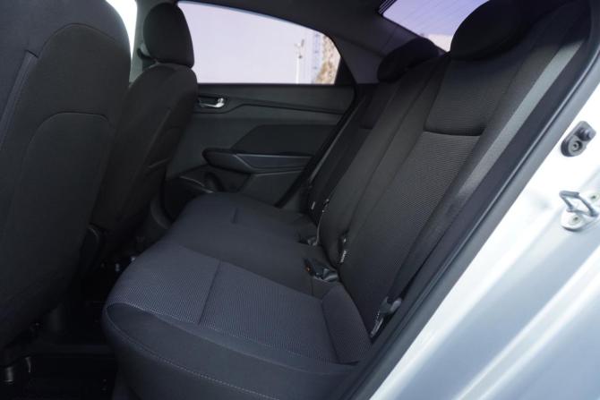 Hyundai Solaris II Рестайлинг с пробегом 2022 года, цена 1 678 000 рублей, 64376 км, седан, Автокод Объявления