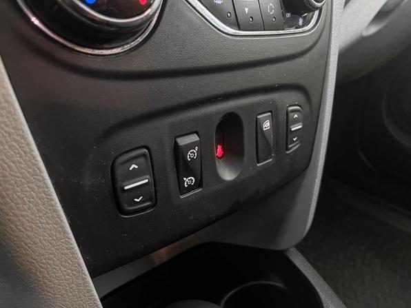 Renault Logan II с пробегом 2014 года, цена 779 000 рублей, 103072 км, седан, Автокод Объявления