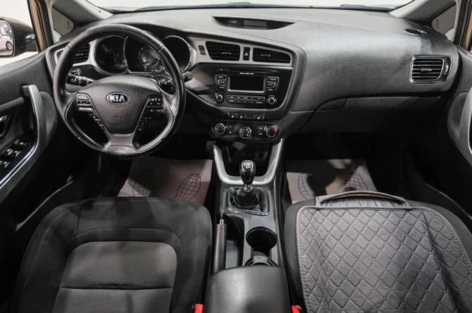 Kia Ceed II с пробегом 2013 года, цена 799 000 рублей, 212000 км, хэтчбек, Автокод Объявления