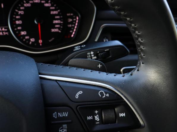 Audi A4 V (B9) с пробегом 2019 года, цена 2 399 000 рублей, 158300 км, седан, Автокод Объявления