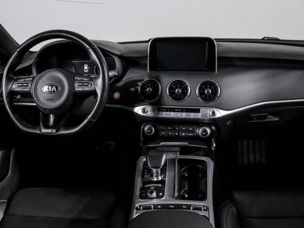 Kia Stinger I с пробегом 2018 года, цена 2 830 000 рублей, 109404 км, лифтбек, Автокод Объявления