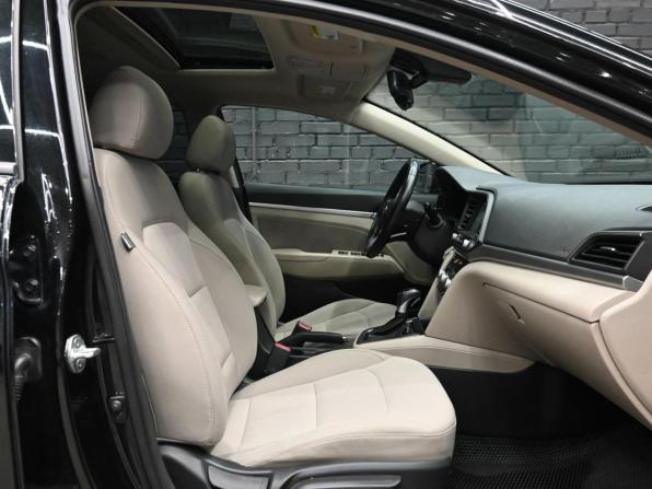 Hyundai Elantra VI (AD) Рестайлинг с пробегом 2020 года, цена 1 690 000 рублей, 110136 км, седан, Автокод Объявления