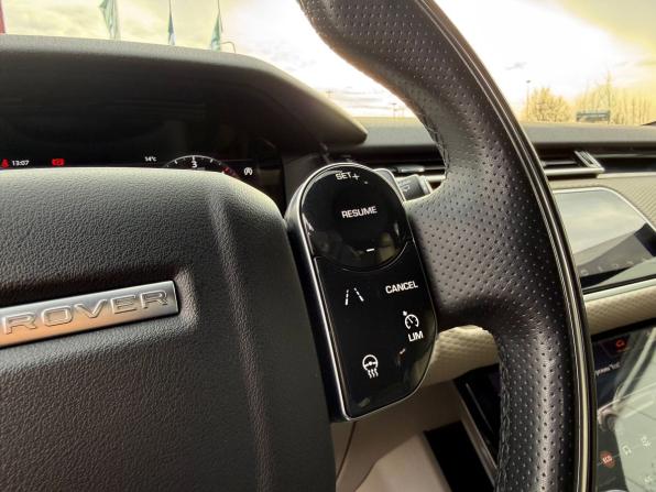 Land Rover Range Rover Velar I с пробегом 2018 года, цена 3 635 000 рублей, 97900 км, внедорожник, Автокод Объявления