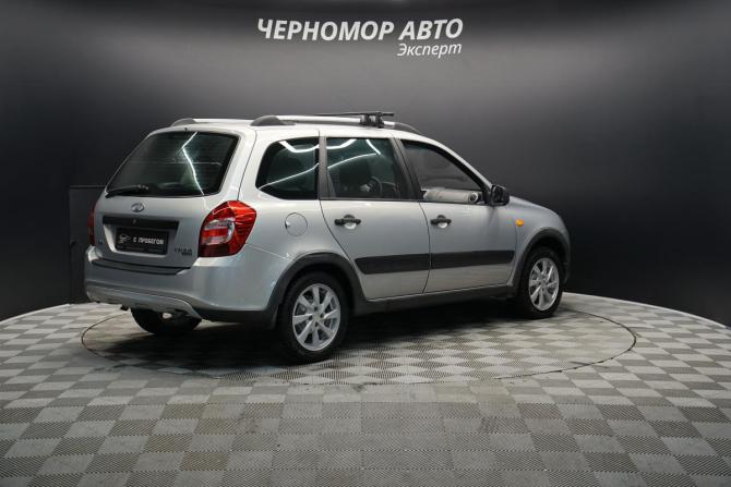 Lada (ВАЗ) Kalina II с пробегом 2017 года, цена 699 000 рублей, 134000 км, универсал, Автокод Объявления