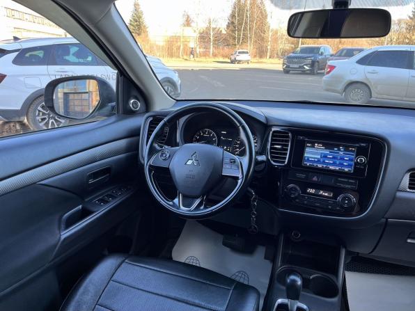 Mitsubishi Outlander III Рестайлинг 2 с пробегом 2015 года, цена 1 620 000 рублей, 167465 км, внедорожник, Автокод Объявления