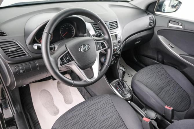 Hyundai Solaris I Рестайлинг с пробегом 2015 года, цена 999 000 рублей, 112000 км, хэтчбек, Автокод Объявления