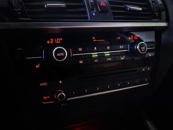 BMW X3 II (F25) Рестайлинг с пробегом 2015 года, цена 2 250 000 рублей, 209000 км, внедорожник, Автокод Объявления