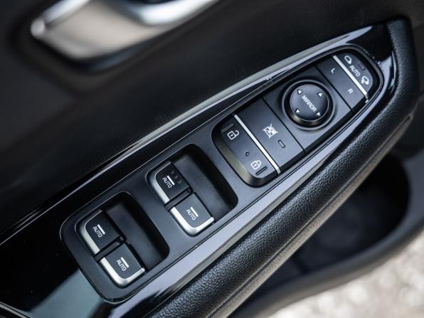 Kia Optima IV с пробегом 2017 года, цена 1 898 000 рублей, 96431 км, седан, Автокод Объявления