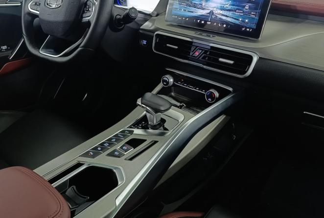 Geely Coolray I с пробегом 2023 года, цена 1 850 000 рублей, 28885 км, внедорожник, Автокод Объявления