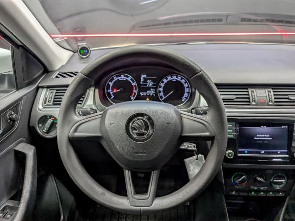 Skoda Rapid I Рестайлинг с пробегом 2019 года, цена 875 000 рублей, 162718 км, лифтбек, Автокод Объявления