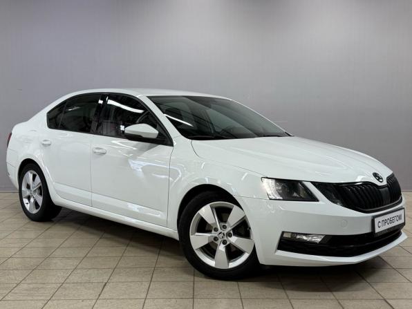 Skoda Octavia III (A7) Рестайлинг с пробегом 2018 года, цена 1 790 000 рублей, 122046 км, лифтбек, Автокод Объявления