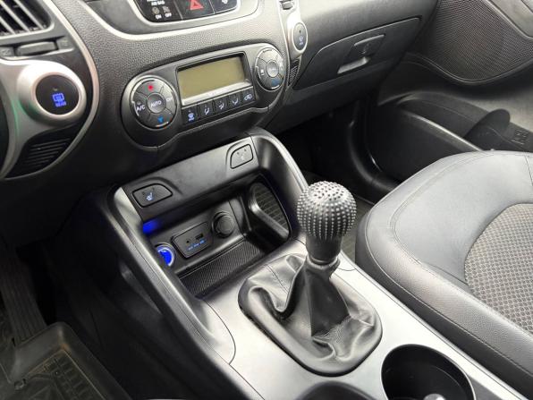 Hyundai ix35 I с пробегом 2013 года, цена 995 000 рублей, 202000 км, внедорожник, Автокод Объявления