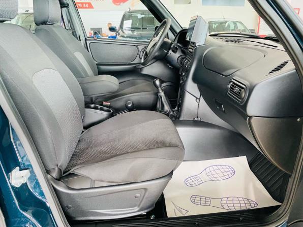 Lada (ВАЗ) Niva Travel I с пробегом 2023 года, цена 1 250 000 рублей, 22000 км, внедорожник, Автокод Объявления