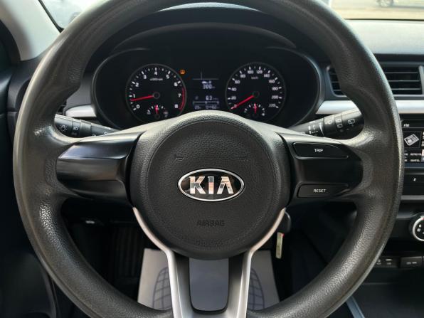 Kia Rio IV с пробегом 2018 года, цена 1 230 000 рублей, 154460 км, хэтчбек, Автокод Объявления